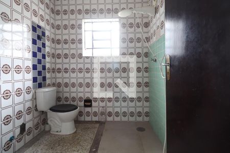 Casa à venda com 250m², 3 quartos e 1 vagaBanheiro da Suíte