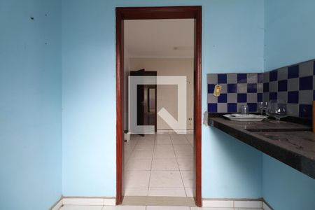 Casa à venda com 250m², 3 quartos e 1 vagaÁrea de serviço