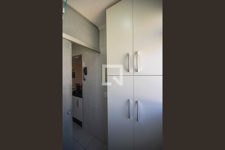 Apartamento à venda com 60m², 2 quartos e 2 vagas Apartamento à venda com 60m², 2 quartos e 2 vagasÁrea de Serviço
