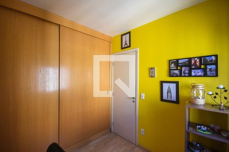 Apartamento à venda com 60m², 2 quartos e 2 vagas Apartamento à venda com 60m², 2 quartos e 2 vagasQuarto