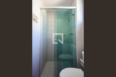 Apartamento à venda com 60m², 2 quartos e 2 vagas Apartamento à venda com 60m², 2 quartos e 2 vagasBanheiro