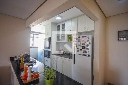 Apartamento à venda com 60m², 2 quartos e 2 vagas Apartamento à venda com 60m², 2 quartos e 2 vagasCozinha