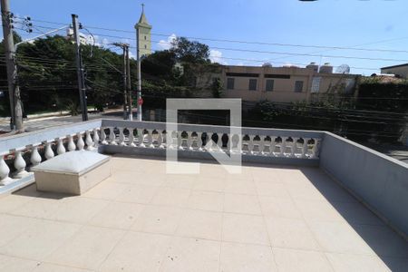 Casa à venda com 240m², 3 quartos e 2 vagasSacada