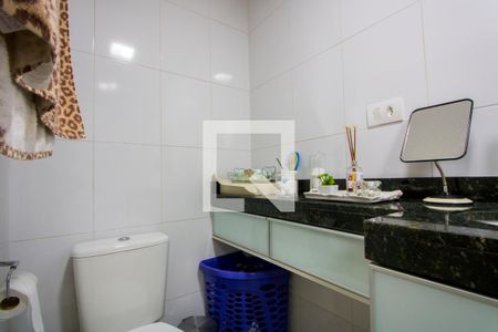 Apartamento à venda com 88m², 2 quartos e 1 vaga Apartamento à venda com 88m², 2 quartos e 1 vagaBanheiro do quarto 2