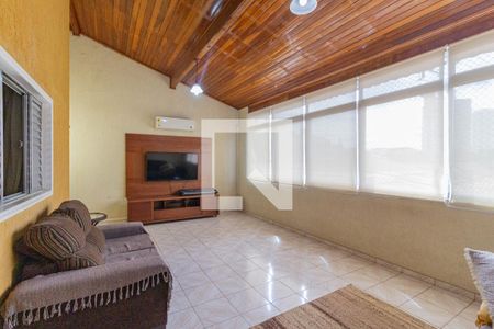 Casa à venda com 320m², 4 quartos e 2 vagas Casa à venda com 320m², 4 quartos e 2 vagasSala 2
