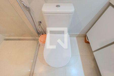 Apartamento para alugar com 110m², 3 quartos e 1 vaga Apartamento para alugar com 110m², 3 quartos e 1 vagaBanheiro da Suíte 1