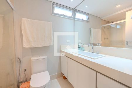 Apartamento para alugar com 110m², 3 quartos e 1 vaga Apartamento para alugar com 110m², 3 quartos e 1 vagaBanheiro da Suíte 1