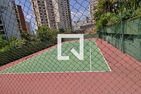 Apartamento à venda com 213m², 3 quartos e 3 vagas Apartamento à venda com 213m², 3 quartos e 3 vagasQuadra