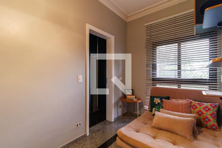 Apartamento à venda com 213m², 3 quartos e 3 vagas Apartamento à venda com 213m², 3 quartos e 3 vagasSala de TV