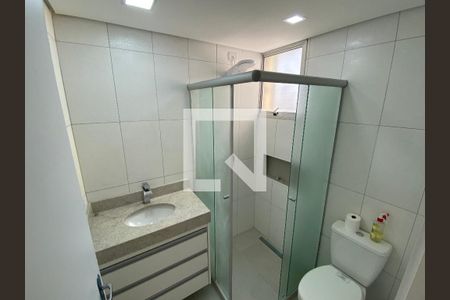 Apartamento à venda com 62m², 2 quartos e 1 vaga Apartamento à venda com 62m², 2 quartos e 1 vagaBanheiro