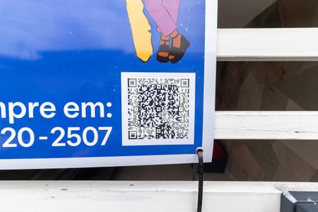 Casa à venda com 89m², 2 quartos e 2 vagasFachada