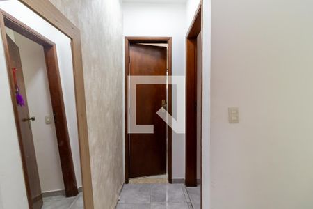 Casa à venda com 89m², 2 quartos e 2 vagasCorredor dos Quartos