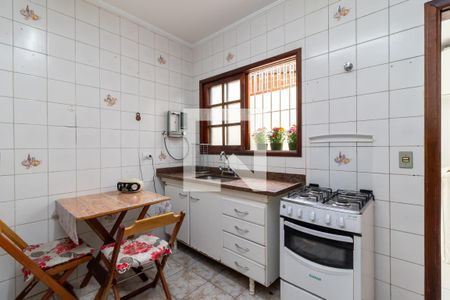 Casa à venda com 89m², 2 quartos e 2 vagasCozinha