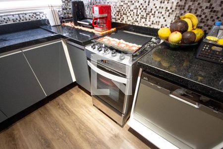 Apartamento à venda com 130m², 2 quartos e 2 vagas Apartamento à venda com 130m², 2 quartos e 2 vagasFogão