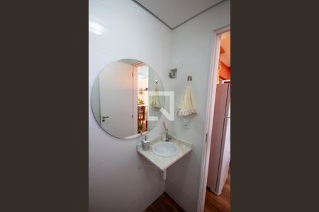 Apartamento à venda com 130m², 2 quartos e 2 vagas Apartamento à venda com 130m², 2 quartos e 2 vagasBanheiro de Serviço