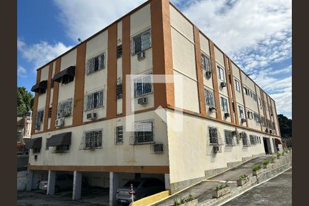Apartamento à venda com 72m², 2 quartos e 1 vagaFachada
