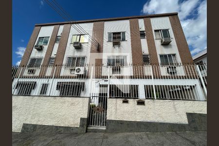 Apartamento à venda com 72m², 2 quartos e 1 vagaFachada