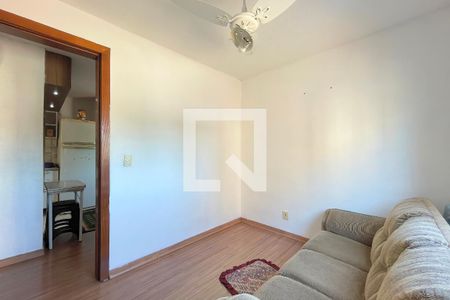 Quarto 2 de apartamento para alugar com 2 quartos, 38m² em Protásio Alves, Porto Alegre