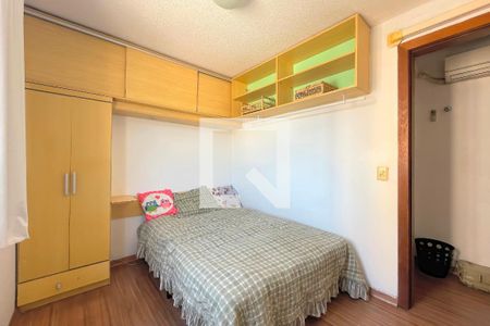 Quarto 1 de apartamento para alugar com 2 quartos, 38m² em Protásio Alves, Porto Alegre