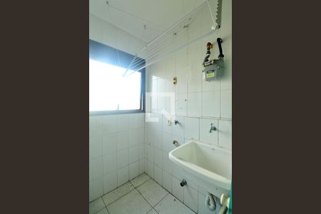 Apartamento à venda com 64m², 2 quartos e 2 vagasÁrea de Serviço