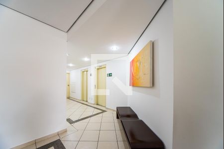 Apartamento à venda com 64m², 2 quartos e 2 vagasÁrea comum - Hall Social
