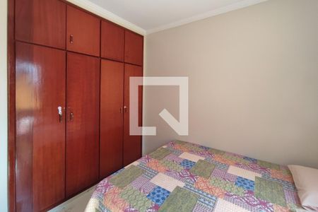 Casa à venda com 600m², 5 quartos e 5 vagasQuarto 2