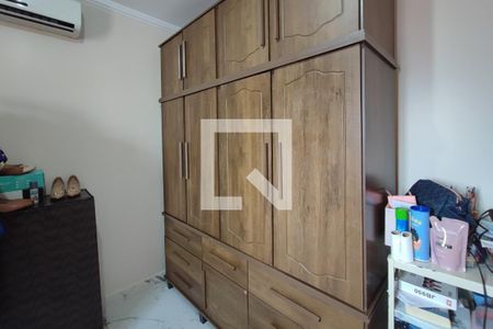 Casa à venda com 600m², 5 quartos e 5 vagasQuarto 4