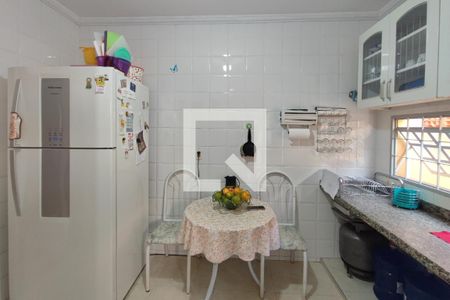 Casa à venda com 600m², 5 quartos e 5 vagasCozinha