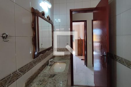 Casa à venda com 600m², 5 quartos e 5 vagasBanheiro Social