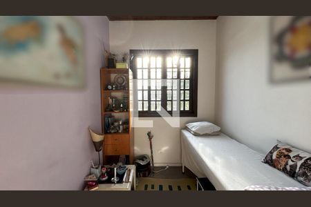 Casa à venda com 250m², 8 quartos e 2 vagas Casa à venda com 250m², 8 quartos e 2 vagasQuarto 7