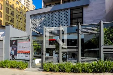 Studio à venda com 28m², 1 quarto e sem vagaFachada e portaria