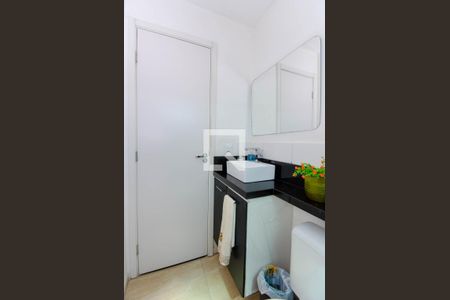Apartamento para alugar com 49m², 2 quartos e 1 vaga Apartamento para alugar com 49m², 2 quartos e 1 vagaBanheiro