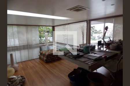 Casa à venda com 750m², 4 quartos e 4 vagas