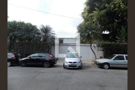 Casa à venda com 750m², 4 quartos e 4 vagas