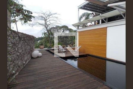 Casa à venda com 750m², 4 quartos e 4 vagas