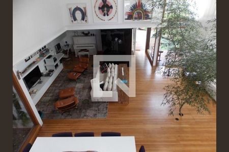 Casa à venda com 750m², 4 quartos e 4 vagas