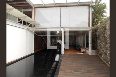 Casa à venda com 750m², 4 quartos e 4 vagas