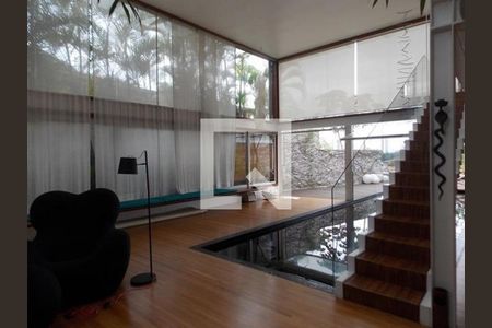 Casa à venda com 750m², 4 quartos e 4 vagas