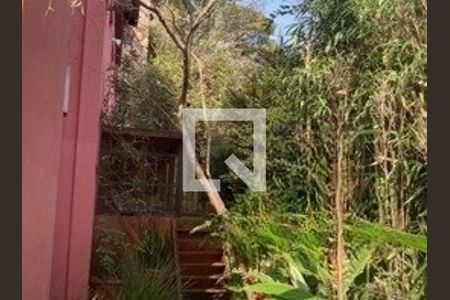 Casa de condomínio à venda com 445m², 4 quartos e 4 vagas