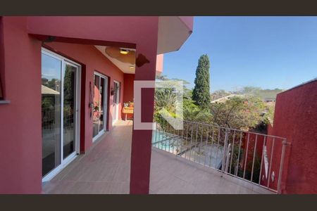 Casa de condomínio à venda com 445m², 4 quartos e 4 vagas