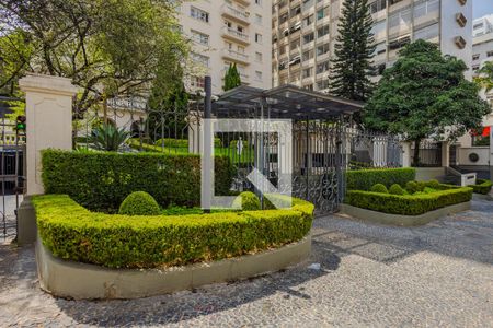 Apartamento à venda com 129m², 3 quartos e 1 vaga Apartamento à venda com 129m², 3 quartos e 1 vagaFachada