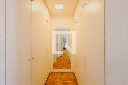 Apartamento à venda com 129m², 3 quartos e 1 vaga Apartamento à venda com 129m², 3 quartos e 1 vagaSuíte