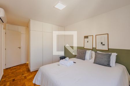 Apartamento à venda com 129m², 3 quartos e 1 vaga Apartamento à venda com 129m², 3 quartos e 1 vagaSuíte