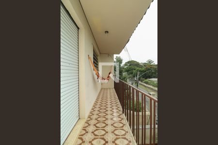 Casa à venda com 452m², 2 quartos e sem vaga Casa à venda com 452m², 2 quartos e sem vagaVaranda