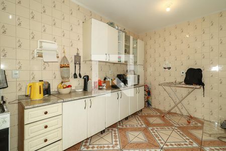 Casa à venda com 452m², 2 quartos e sem vaga Casa à venda com 452m², 2 quartos e sem vagaCozinha