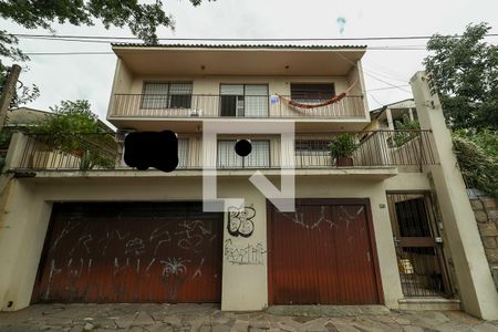 Casa à venda com 452m², 2 quartos e sem vaga Casa à venda com 452m², 2 quartos e sem vagaFachada