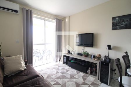 Sala de apartamento para alugar com 1 quarto, 50m² em Barra da Tijuca, Rio de Janeiro