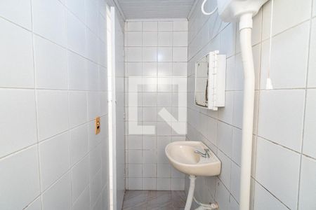 Casa à venda com 70m², 4 quartos e 1 vaga Casa à venda com 70m², 4 quartos e 1 vagaCasa 2 - Banheiro