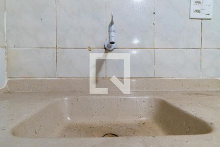 Casa à venda com 70m², 4 quartos e 1 vaga Casa à venda com 70m², 4 quartos e 1 vagaCasa 3 - Cozinha Detalhe