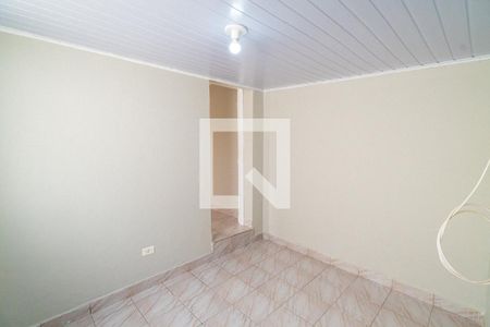 Casa à venda com 70m², 4 quartos e 1 vaga Casa à venda com 70m², 4 quartos e 1 vagaCasa 2 - Sala